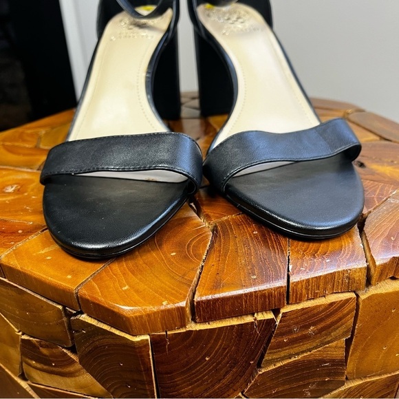 Vince Camuto Women's Sz 9 Monessa Black Leather Block Heels - Picture 13 of 14